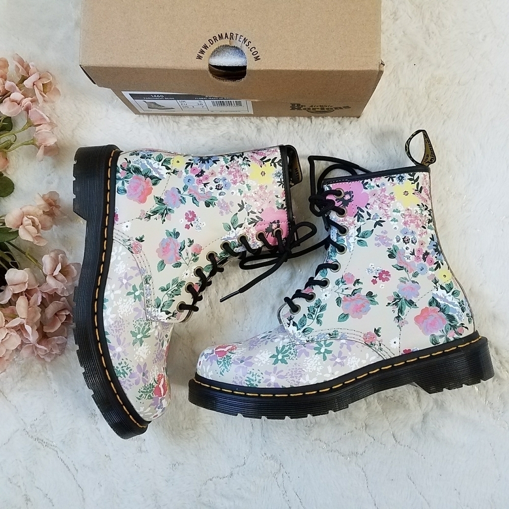 Dr. Martens1460 Floral Lace-Up Boot-NIB